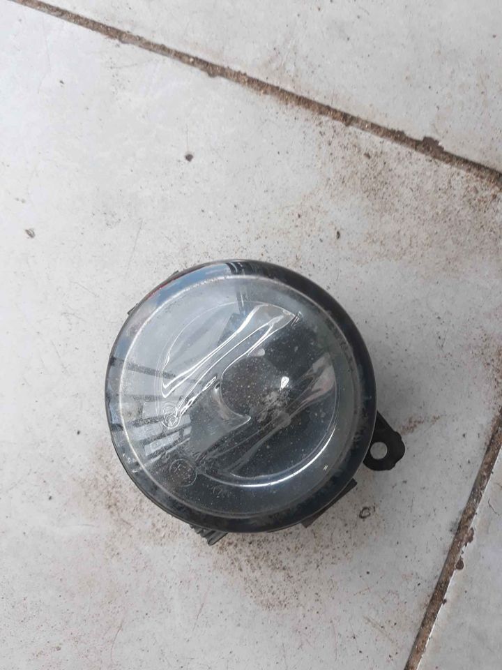 Discovery 4/Range Rover Sport Fog Light - Private Seller Discovery 4/Range Rover Sport Fog Light - Private Seller