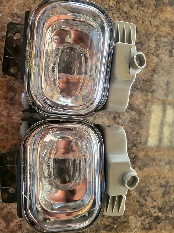 Nissan Magnite spotlight for sale - Private Seller Nissan Magnite spotlight for sale - Private Seller