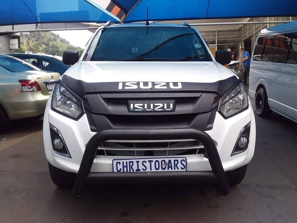 2017 Isuzu kb250 D-max double cab 2017 2017 Isuzu kb250 D-max double cab 2017
