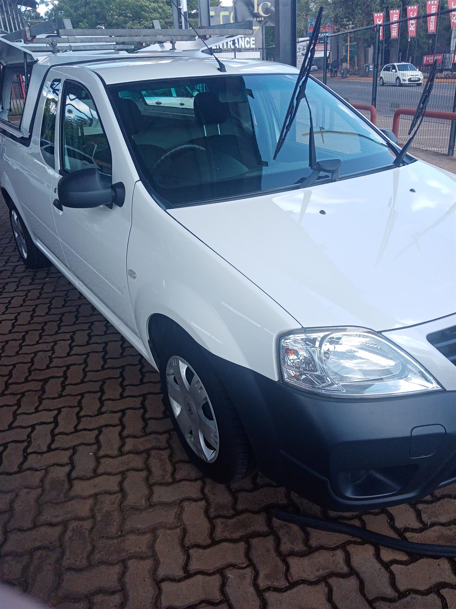 Used 2022 Nissan NP200 1.6i (aircon) - Private Seller Used 2022 Nissan NP200 1.6i (aircon) - Private Seller