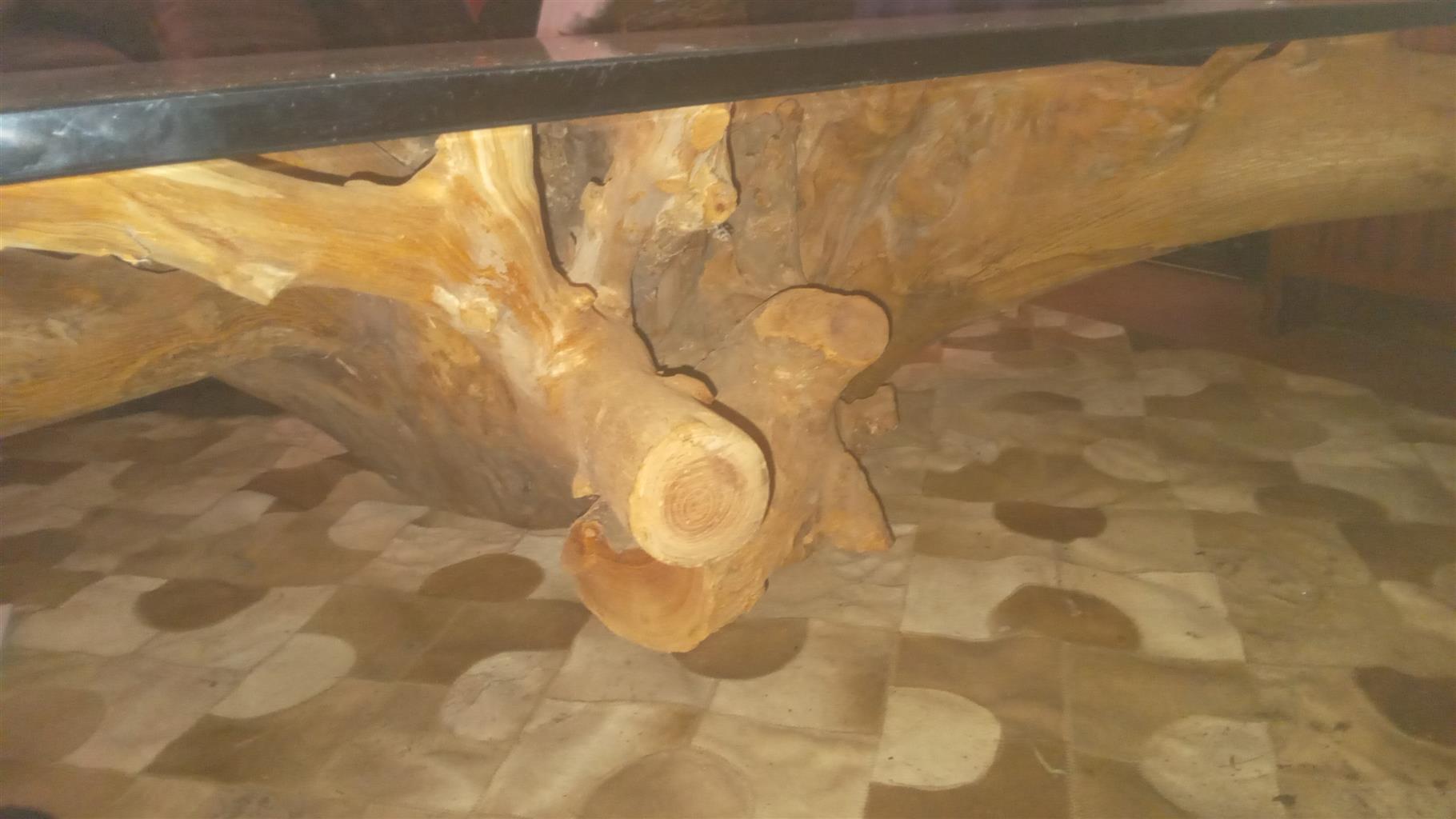 Coffee table Coffee table