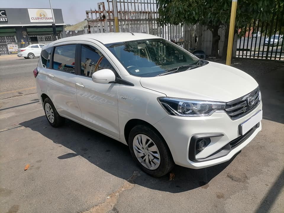 2022 Toyota Rumion 1.5 Seven seater