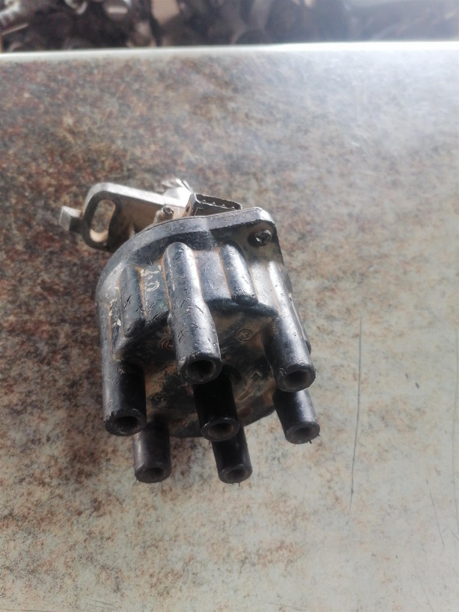 Colt v6 / pajero v6 distributor for sale - Private Seller