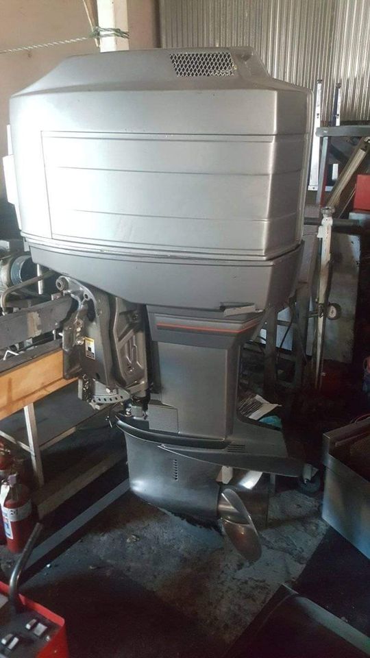 Mariner 135hp (READ ADVERT)