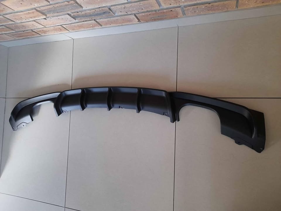 BMW F30 M STYLE BRAND NEW DUAL EXIT PLASTIC REAR BUMPER DIFFUSER FOR SALE