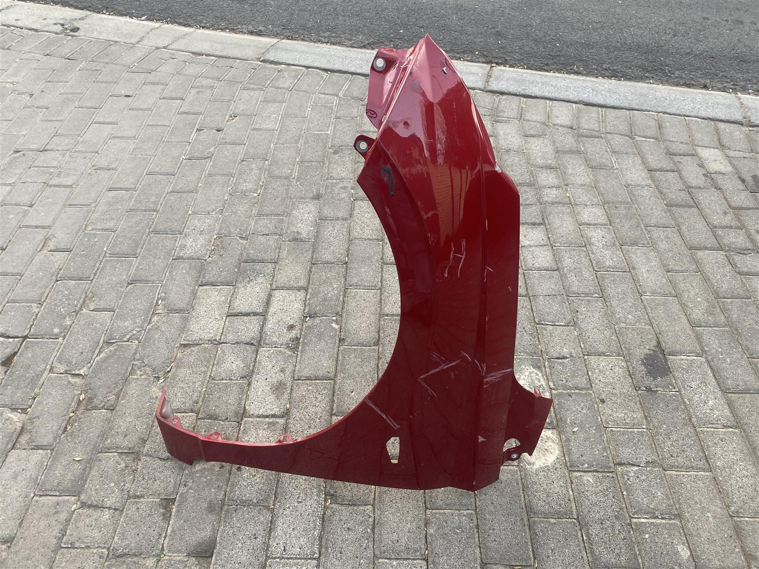 2024 HYUNDAI I20 GRAND LEFT FRONT FENDER FOR SALE. IN EXCELLENT CONDITION - Private Seller