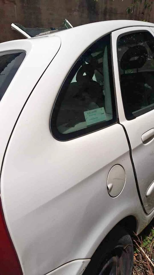 Citroen Xsara Picasso RR fender section Citroen Xsara Picasso RR fender section