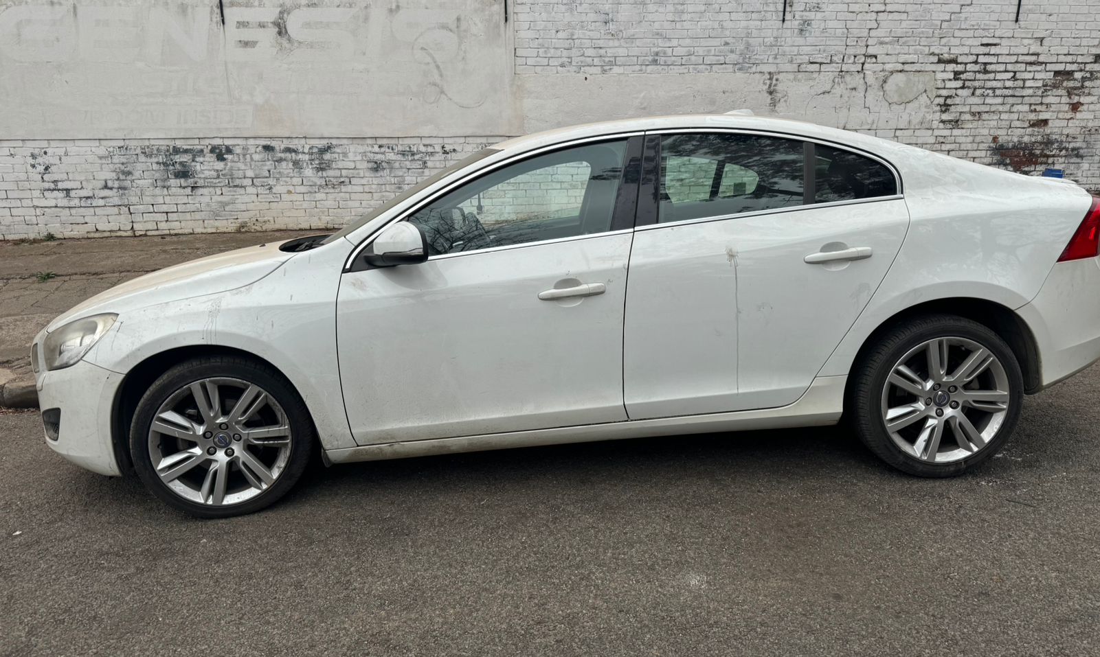 2013 Volvo S60 T4 stripping for spares - Private Seller