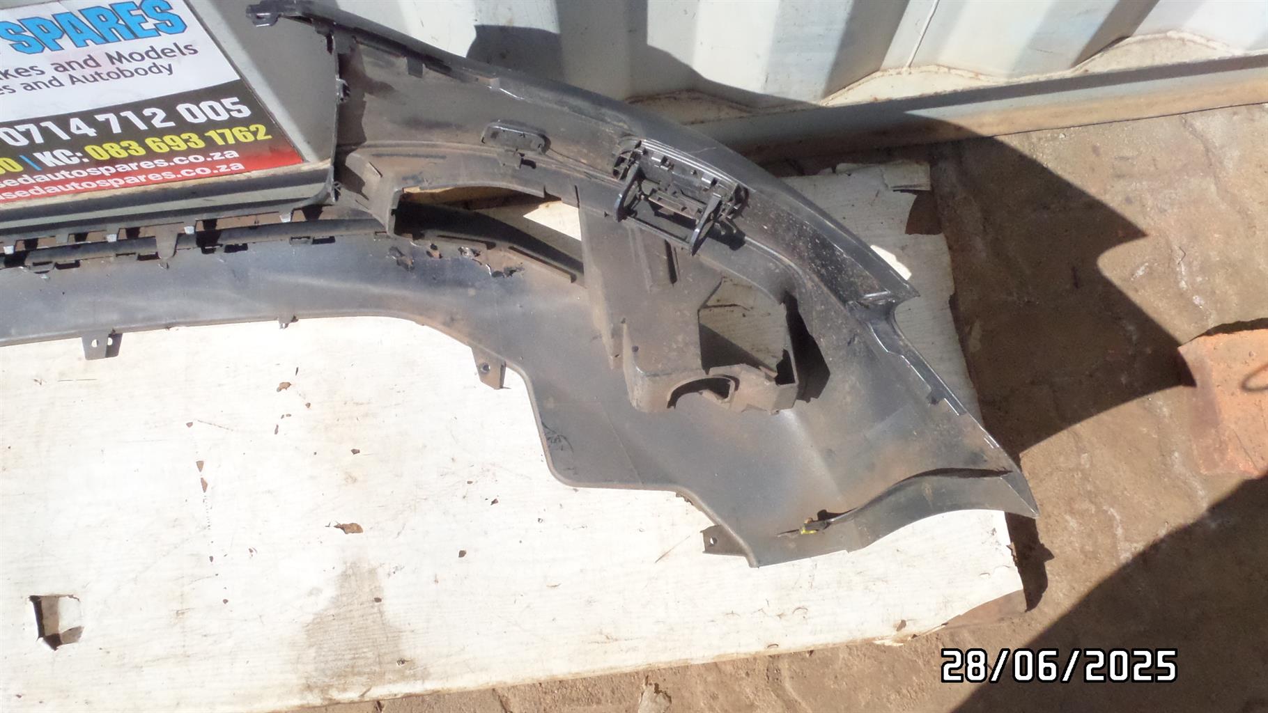 Audi A4/B8 front bumper with washer holes (2012-2015) - Private Seller Audi A4/B8 front bumper with washer holes (2012-2015) - Private Seller