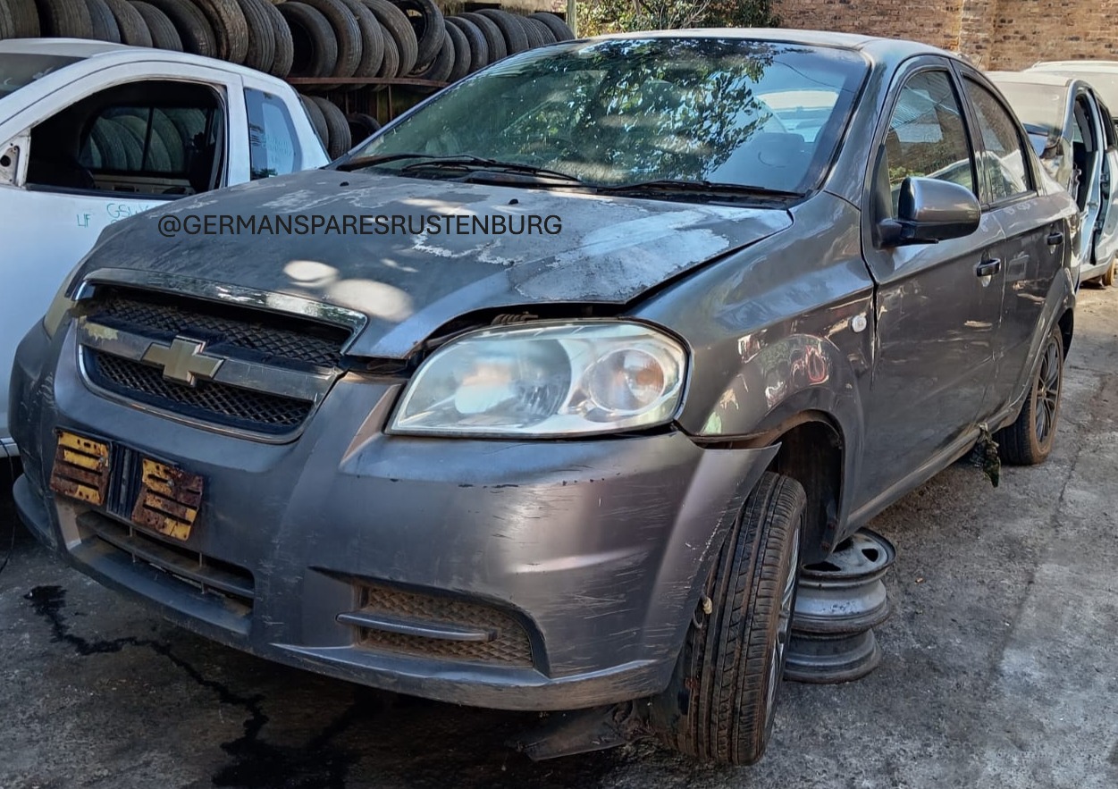 2009 OPEL VIVARO 1.9 NOW STRIPPING FOR SPARES