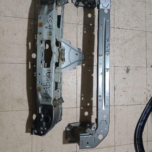 mitsubishi Asx cradle and stiffener - Private Seller mitsubishi Asx cradle and stiffener - Private Seller
