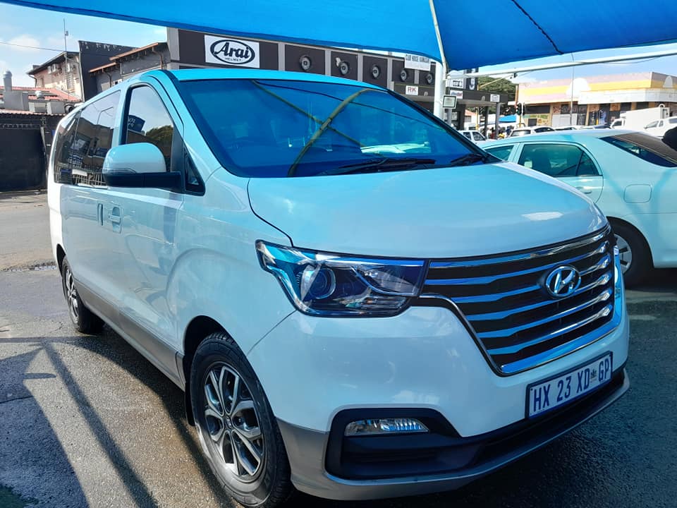 2019 HYUNDAI H1 2.5 AUTOMATIC