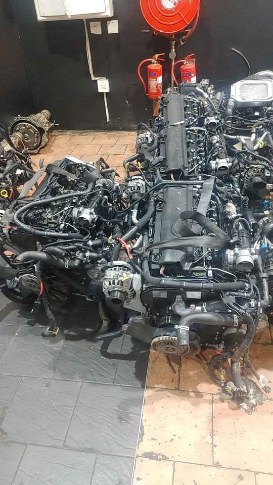 FORD RANGER T6 3.2 5CYLINDER SA2K ENGINE FOR SALE - Private Seller FORD RANGER T6 3.2 5CYLINDER SA2K ENGINE FOR SALE - Private Seller