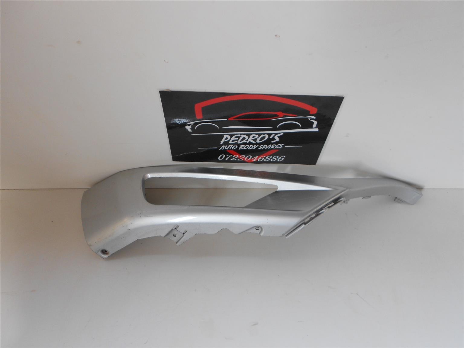 Volvo XC 90 foglight cover - Private Seller Volvo XC 90 foglight cover - Private Seller