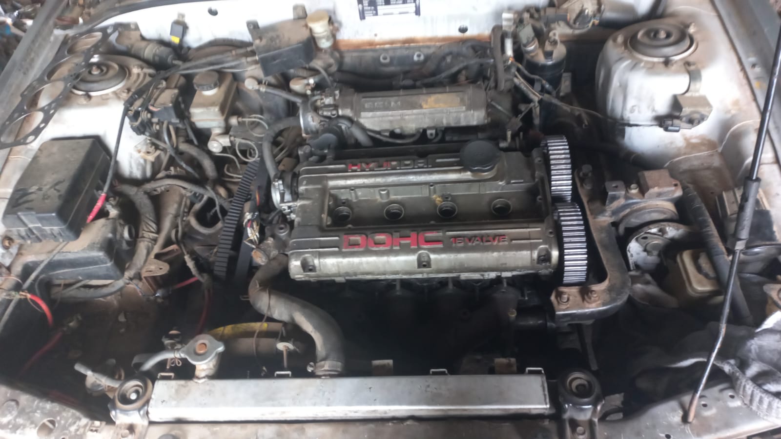 Hyundai sonata 1996 stripping