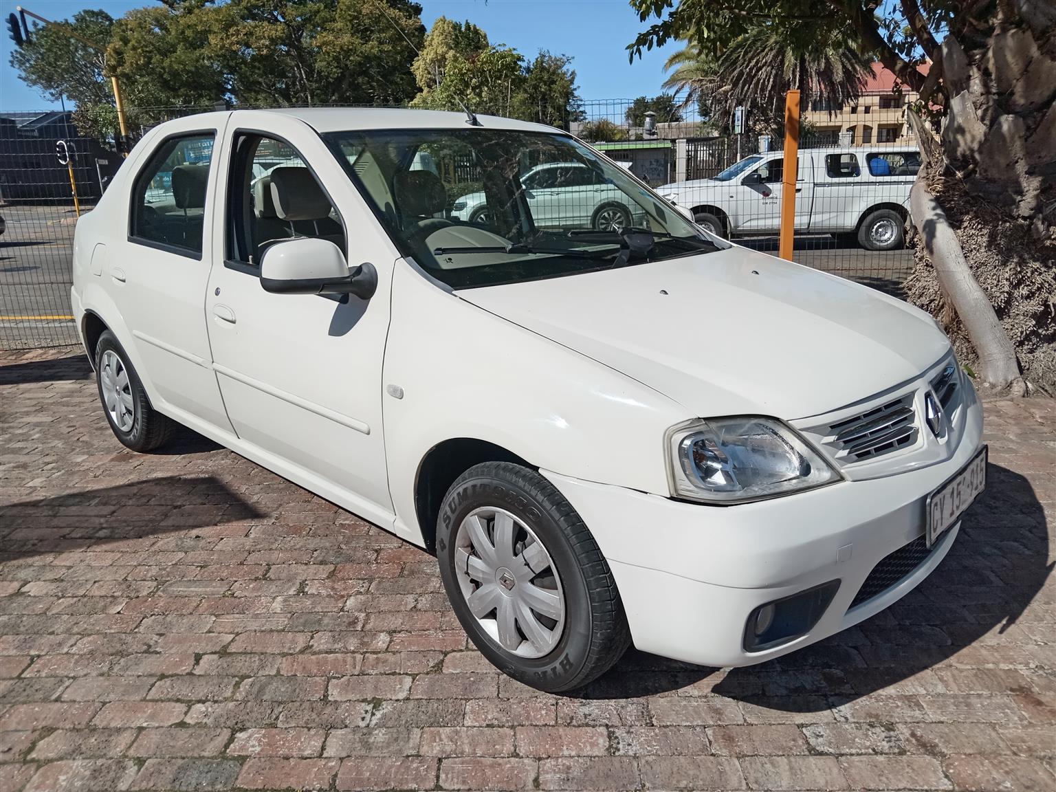 Used 2011 Renault Logan 1.6 Expression - Private Seller
