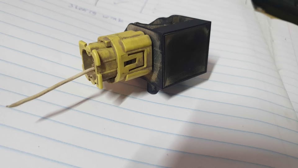 Ford Fiesta front airbag sensor - Private Seller Ford Fiesta front airbag sensor - Private Seller