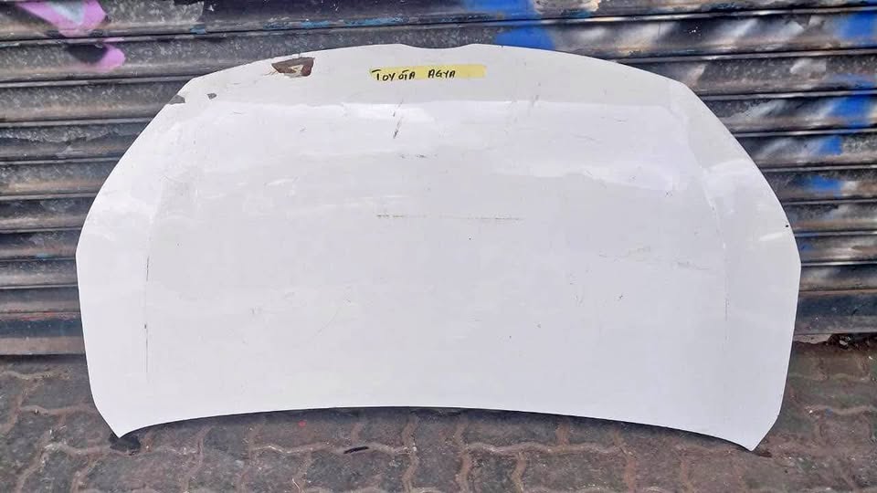 Toyota Agya bonnet - Private Seller Toyota Agya bonnet - Private Seller