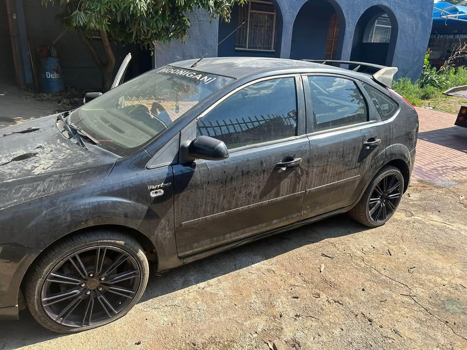 FORD FOCUS TDI FOR SPARES - Private Seller FORD FOCUS TDI FOR SPARES - Private Seller