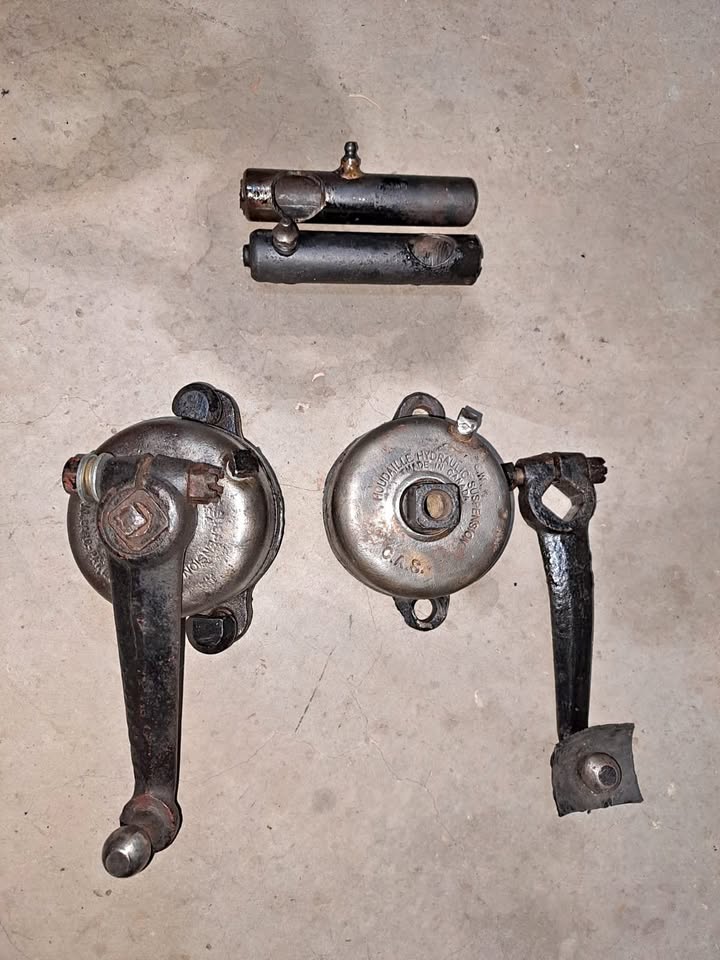 FORD MODEL A SHOCK ABSORBERS