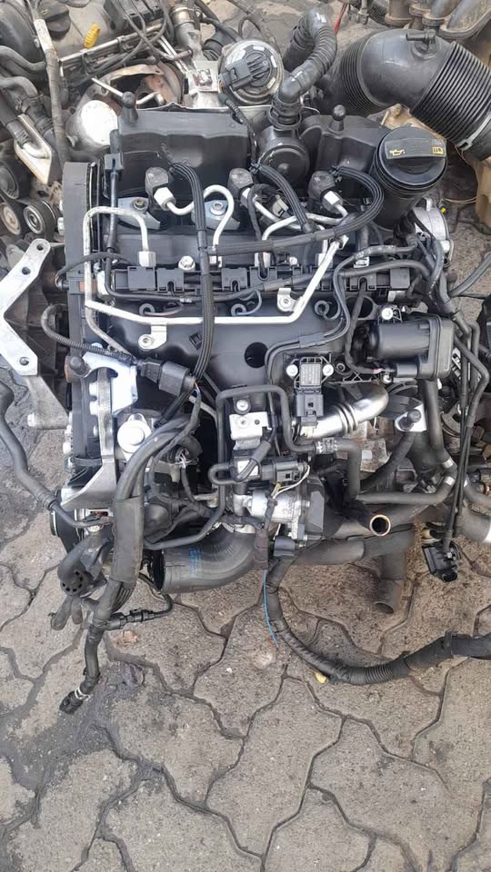 VW POLO 1.2L Bluemotion CFW complete engine for sale - Private Seller VW POLO 1.2L Bluemotion CFW complete engine for sale - Private Seller