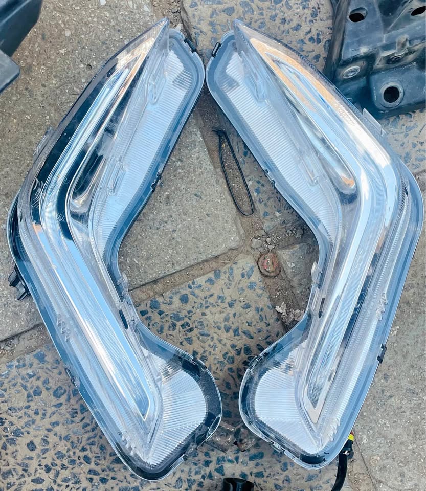 Nissan Magnite fog lights - Private Seller Nissan Magnite fog lights - Private Seller