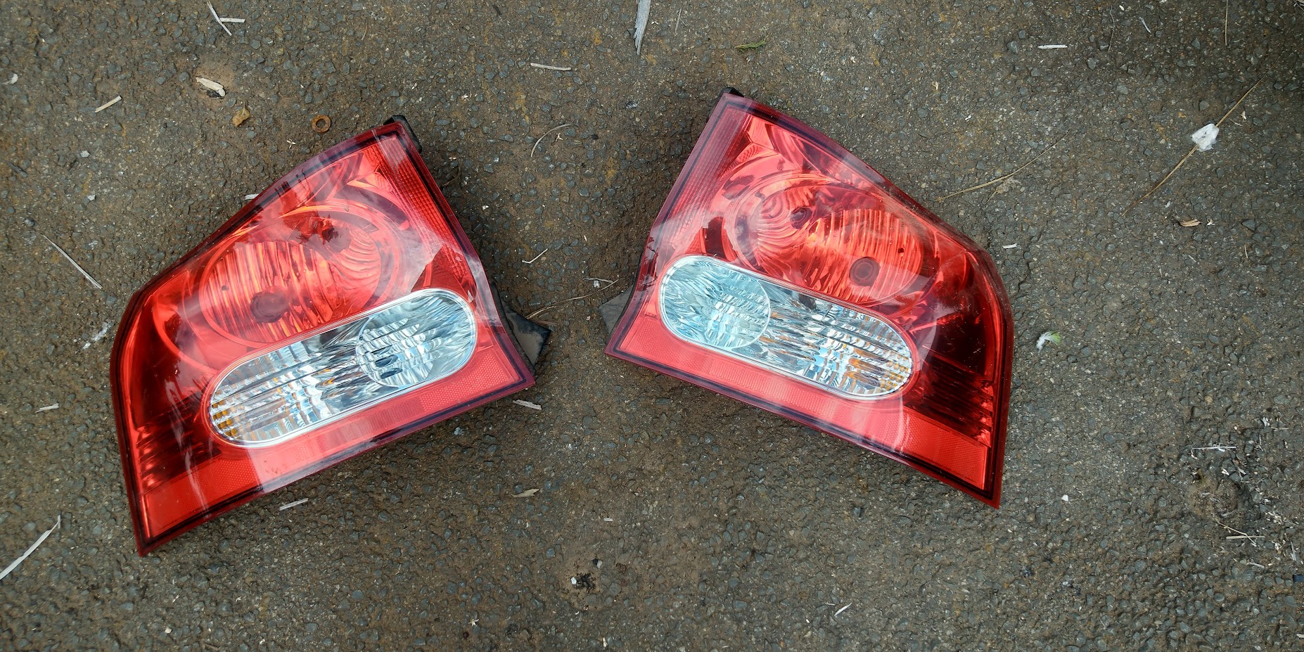 Ssangyong Actyon Taillights - Private Seller Ssangyong Actyon Taillights - Private Seller