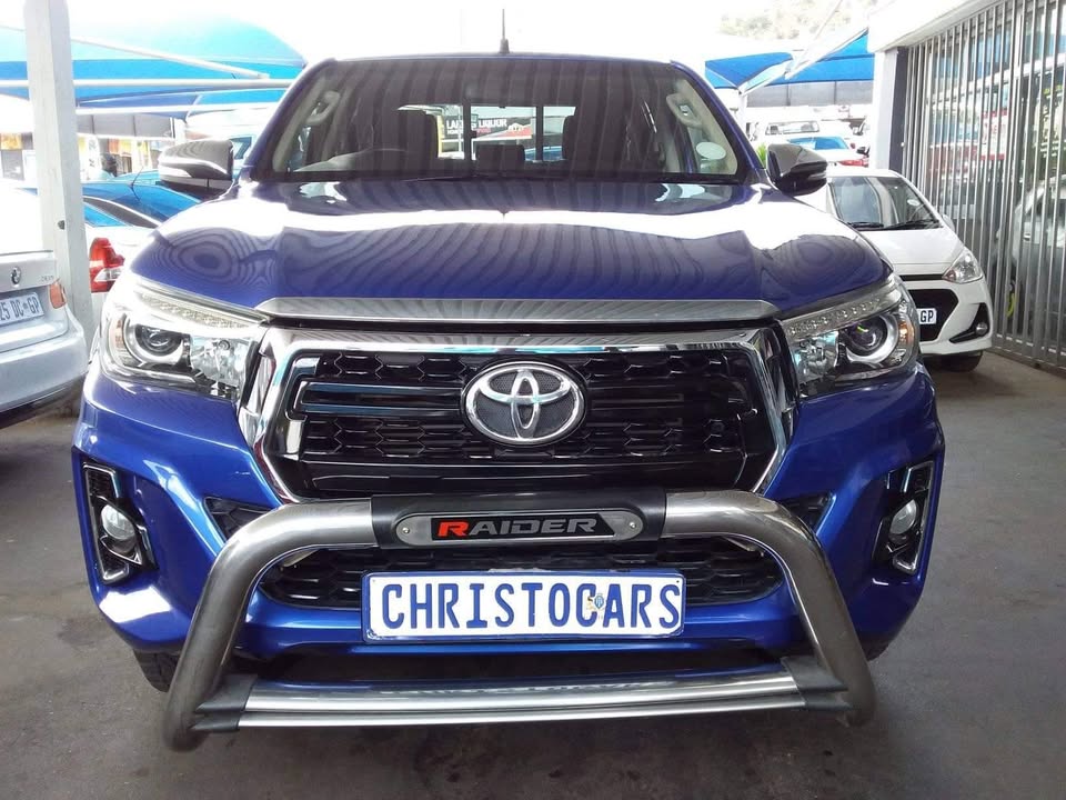 Used Toyota Hilux 2.8GD-6 double cab Legend auto - Private Seller Used Toyota Hilux 2.8GD-6 double cab Legend auto - Private Seller
