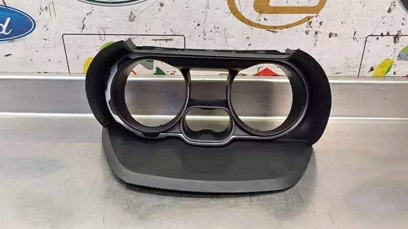 FORD RANGER 3.2 T6 MK3 2015- DASHBOARD SPEEDOMETER SURROUND TRIM SA214606AD3BP2 - Private Seller