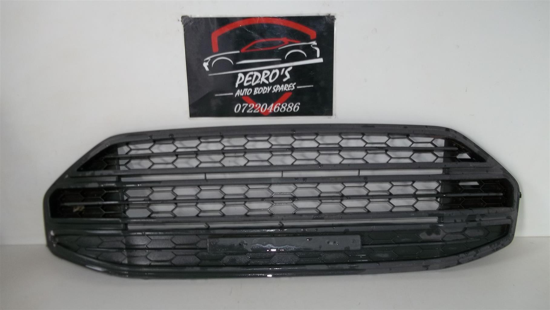 Ford EcoSport grille - Private Seller Ford EcoSport grille - Private Seller