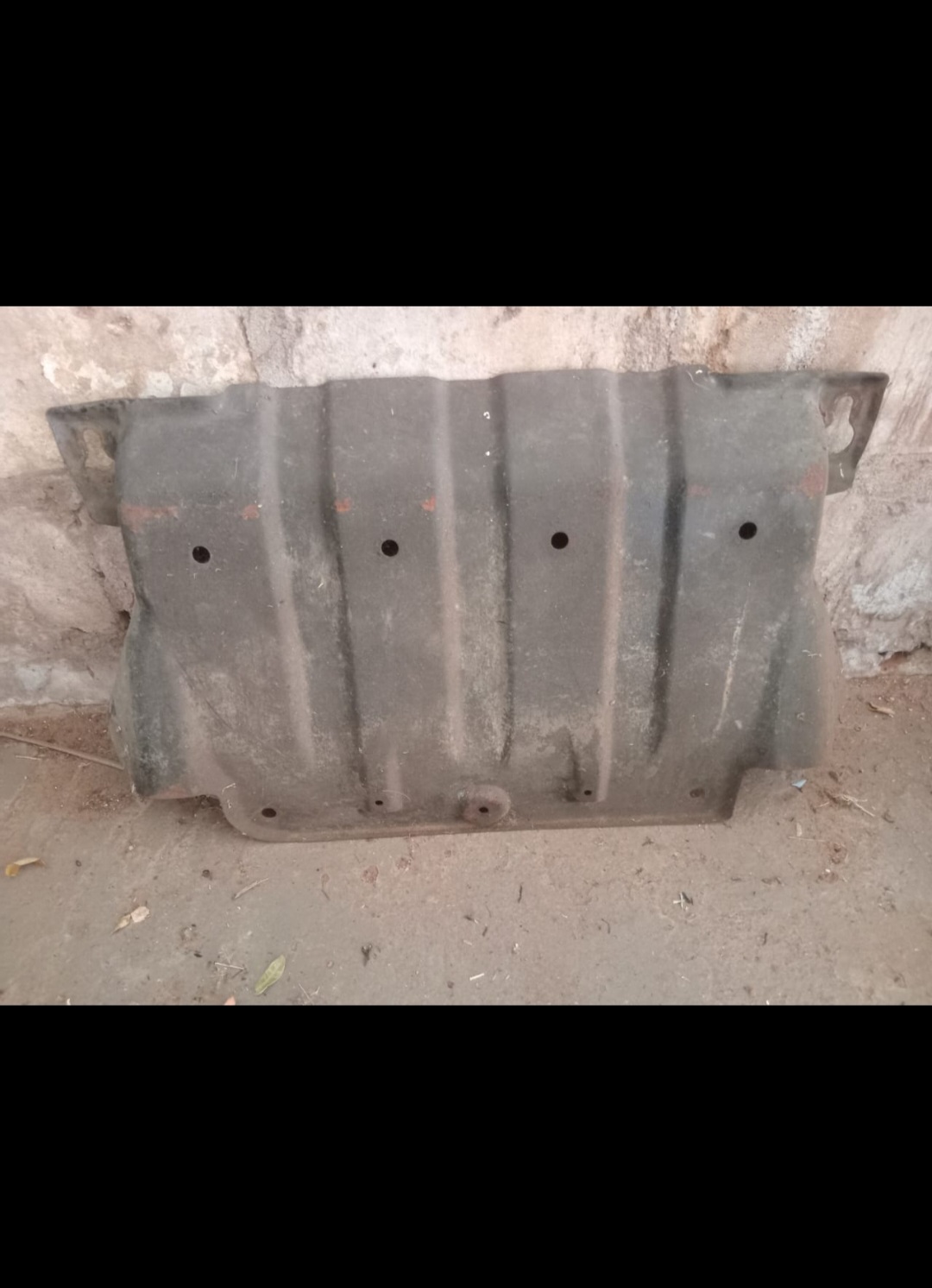 Toyota Hilux sump guard - Private Seller