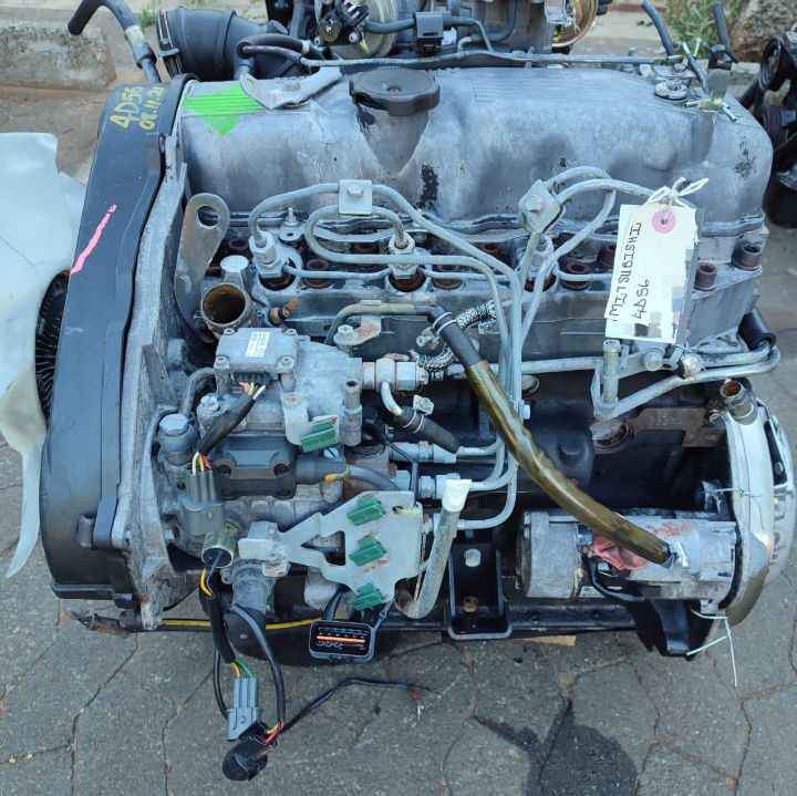 Mitsubishi 4D56 Èngine Excellent condition Start up guarantee Low mileage - Private Seller