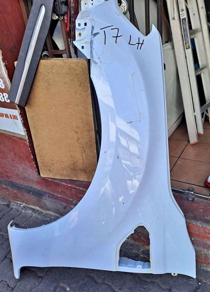 Ford Ranger T7 fender - Private Seller Ford Ranger T7 fender - Private Seller