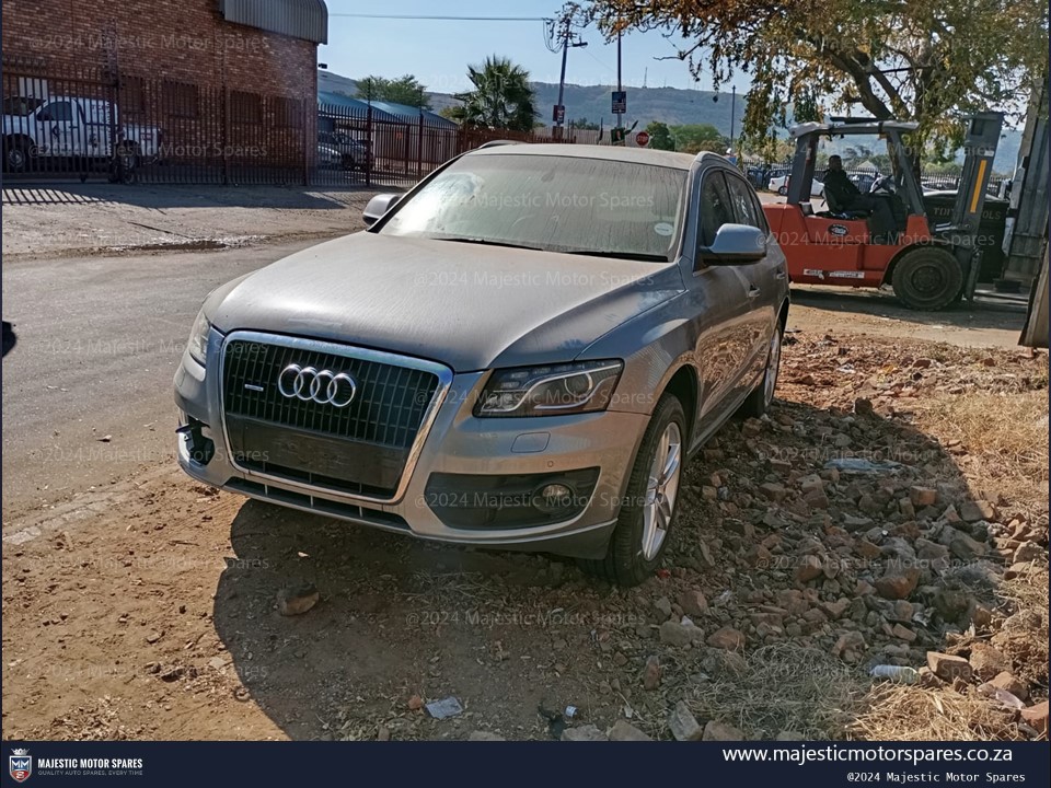 Audi Q5 3.2 CAL preface stripping used parts used spares
