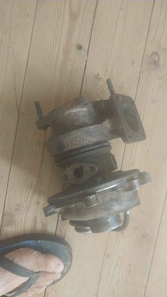 ISUZU 4JB1 TURBO LIKE NEW - Private Seller ISUZU 4JB1 TURBO LIKE NEW - Private Seller