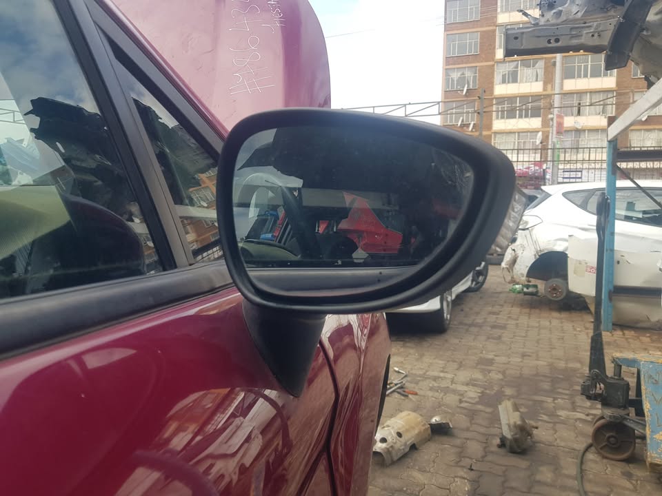 Side Mirrors ford fiesta 2015 - Private Seller