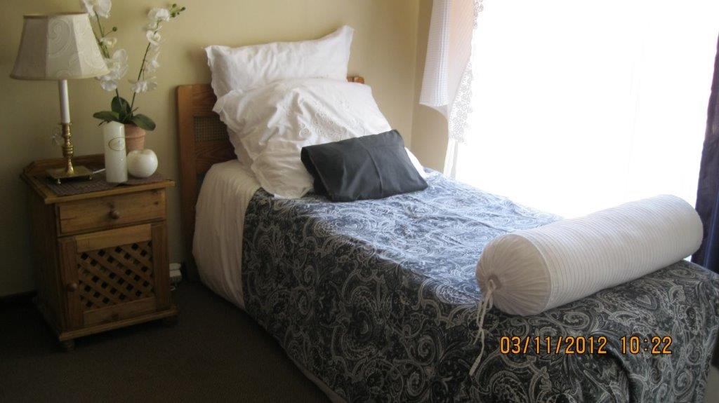 ROOMS TO LET Menlyn Guesthouse 