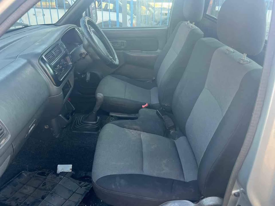 Mitsubishi colt 2800D STRIPPING FOR PARTS CALL OR WHATSAPP  Carl @CIRCLE 7 USED PARTS - Private Seller