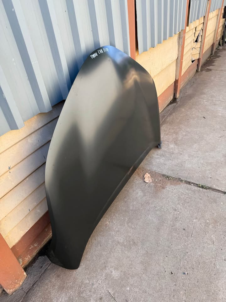 Toyota CH-R Bonnet - Private Seller Toyota CH-R Bonnet - Private Seller