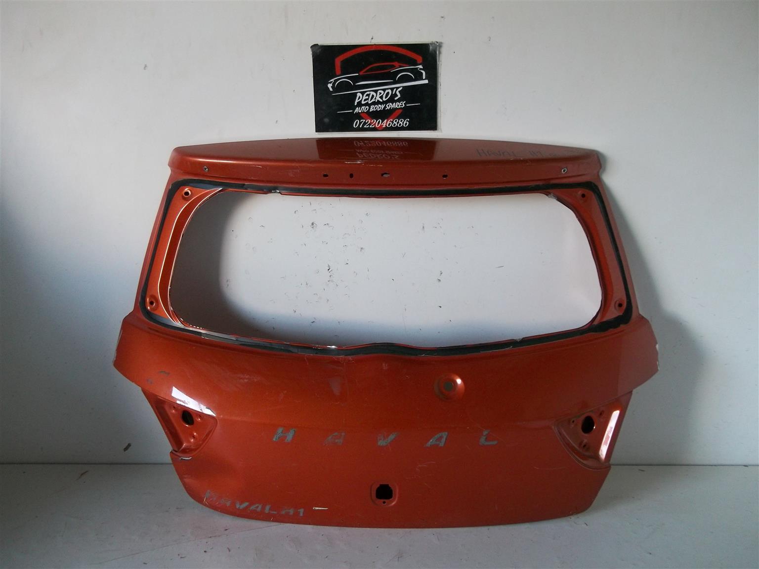 Haval H1 '18-'23 bootlid - Private Seller Haval H1 '18-'23 bootlid - Private Seller