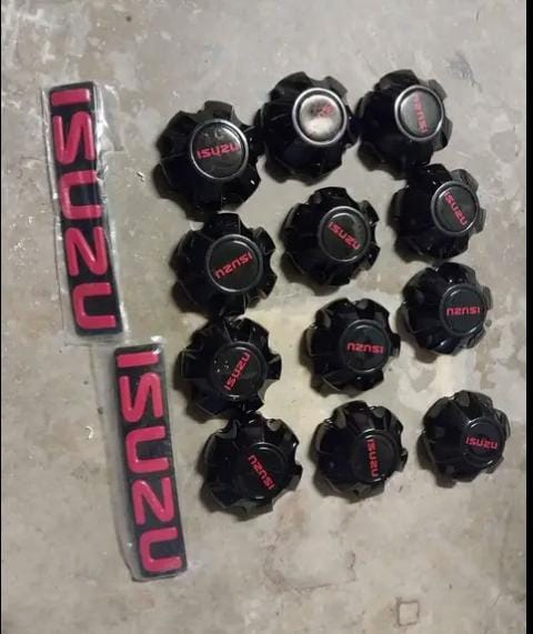 Isuzu X-Rider original Center/hub caps - Private Seller Isuzu X-Rider original Center/hub caps - Private Seller
