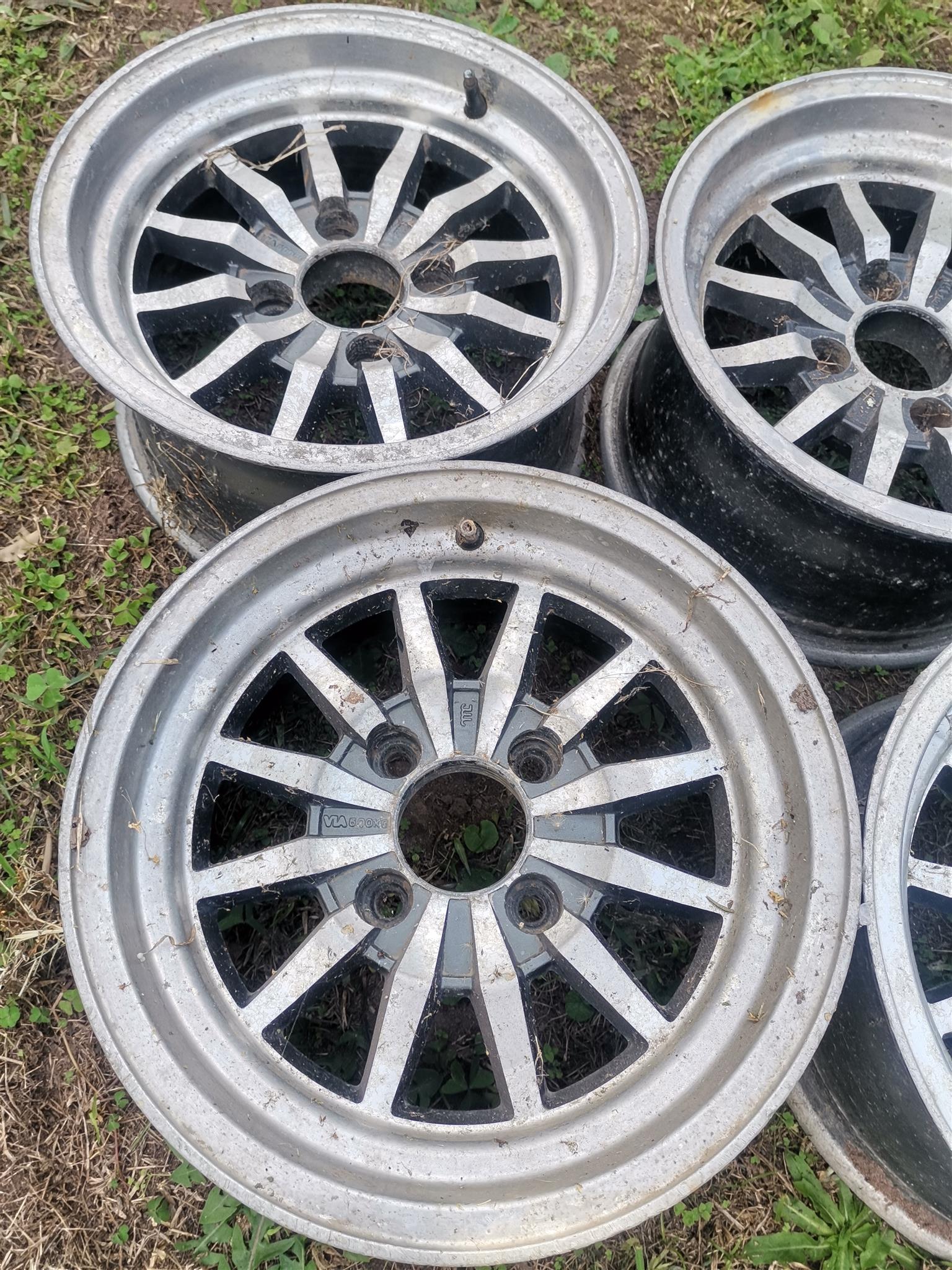 Ford Ensure reps rims - Private Seller