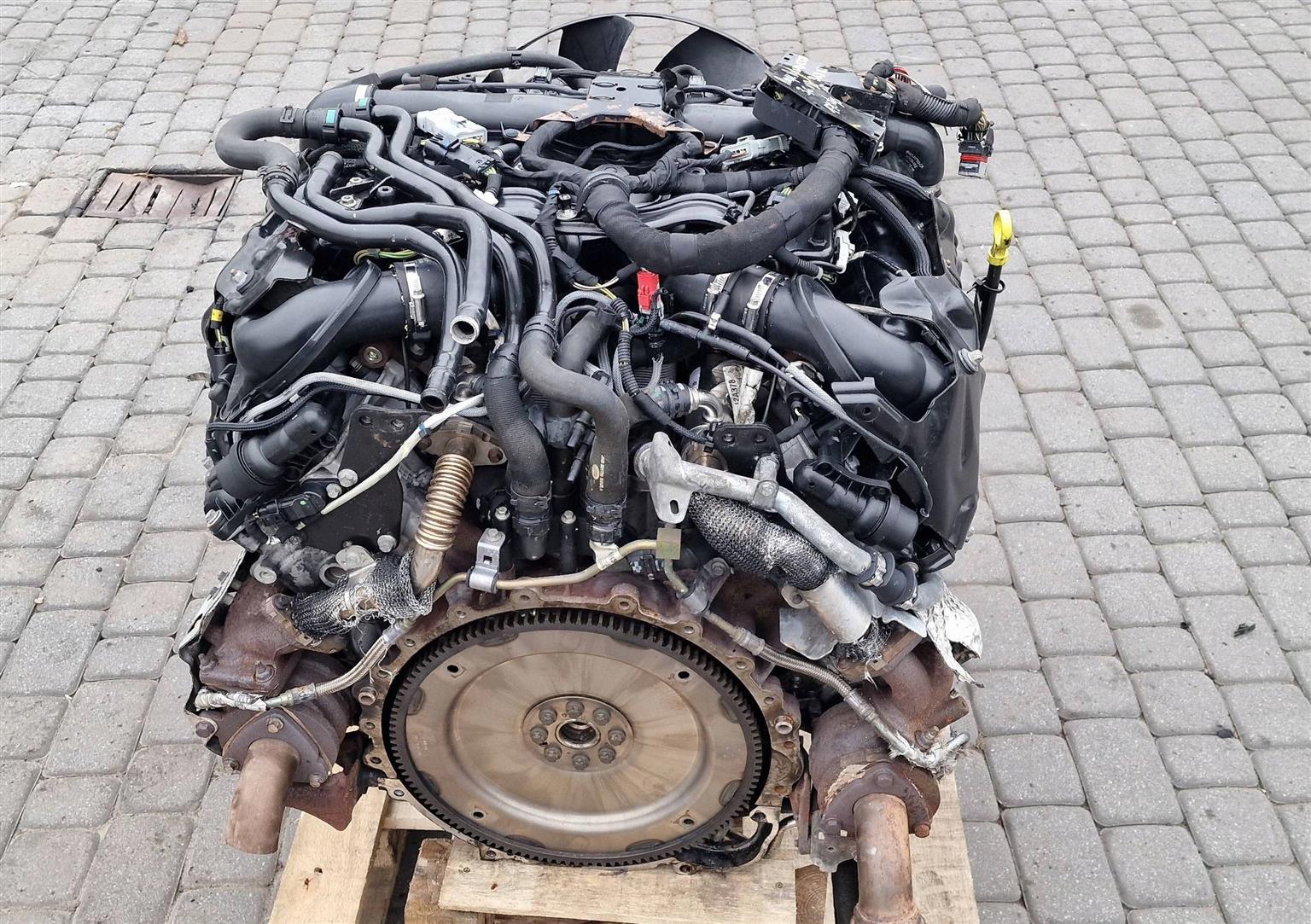 LAND ROVER 368DT 3.6L V8 TWIN-TURBO DIESEL ENGINE. - Private Seller LAND ROVER 368DT 3.6L V8 TWIN-TURBO DIESEL ENGINE. - Private Seller
