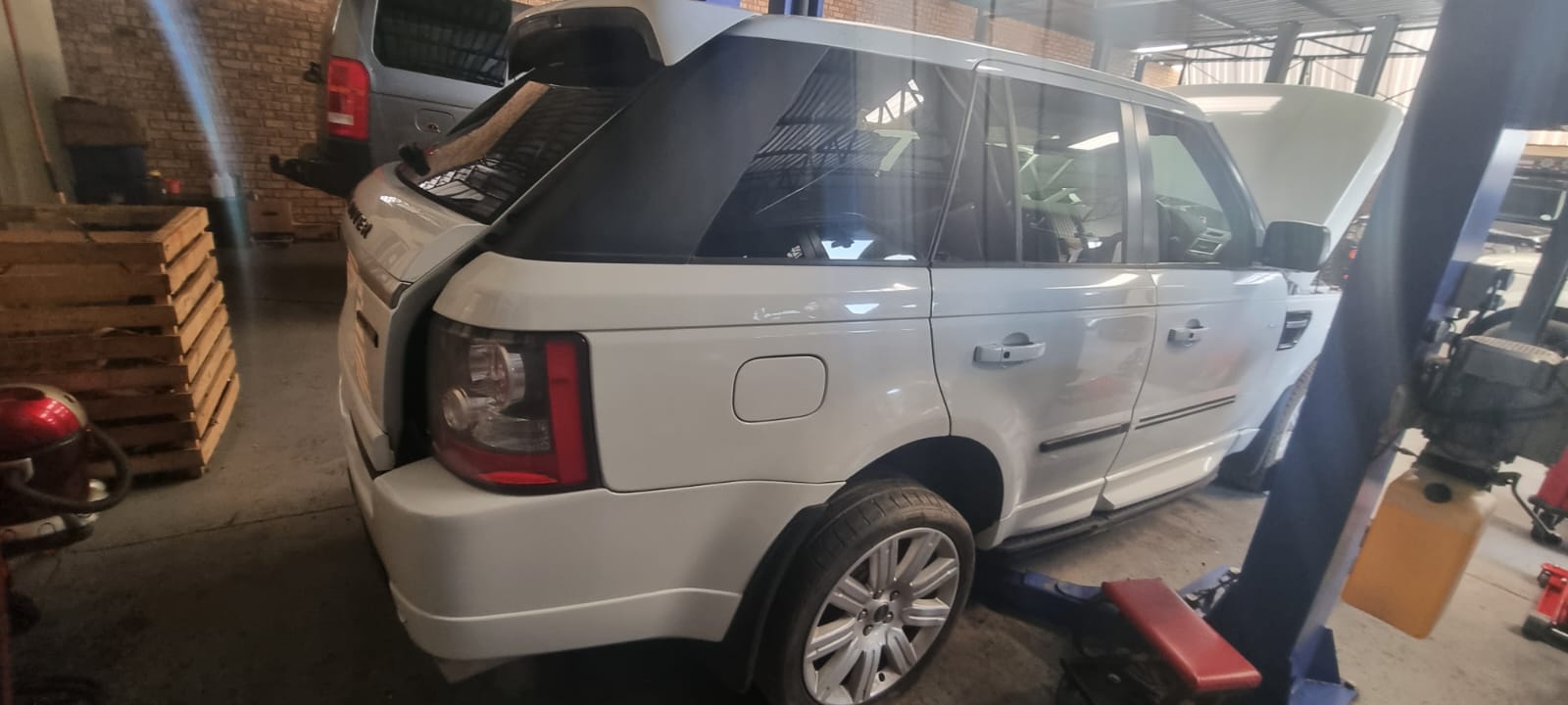 2012 Range Rover Sport 5.0 V8 S/C AutoBiography Stripping for Spares