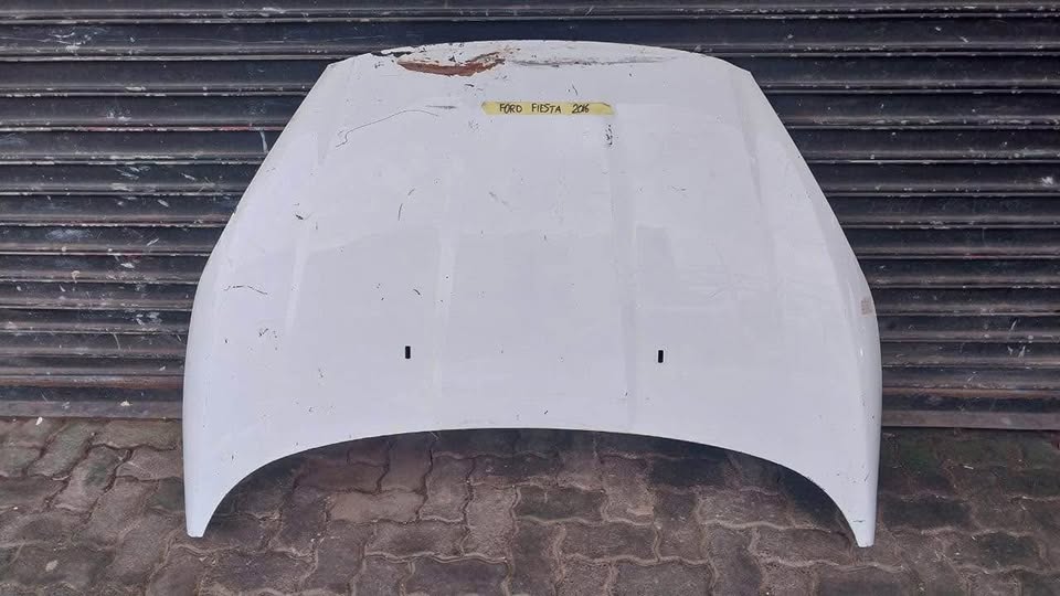 Ford Fiesta bonnet - Private Seller Ford Fiesta bonnet - Private Seller