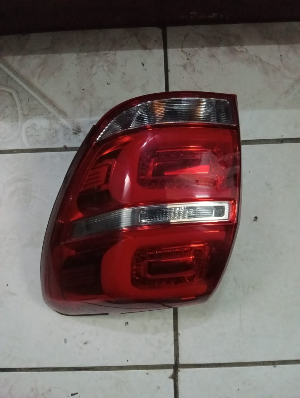 Chev Captiva Used Tail-Loghts