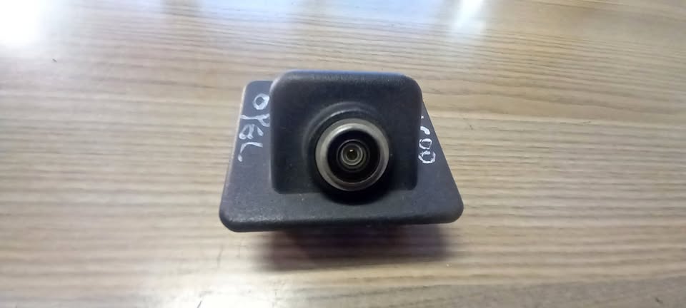 OPEL CROSSLAND REVERSING CAMERA FOR SALE - Private Seller OPEL CROSSLAND REVERSING CAMERA FOR SALE - Private Seller