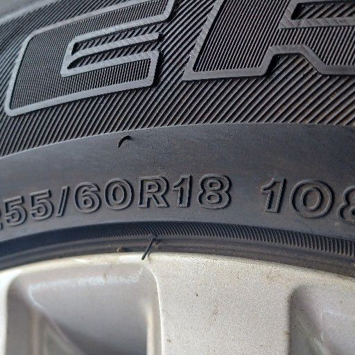 Good secondhand isuzu dmax bakkie rims