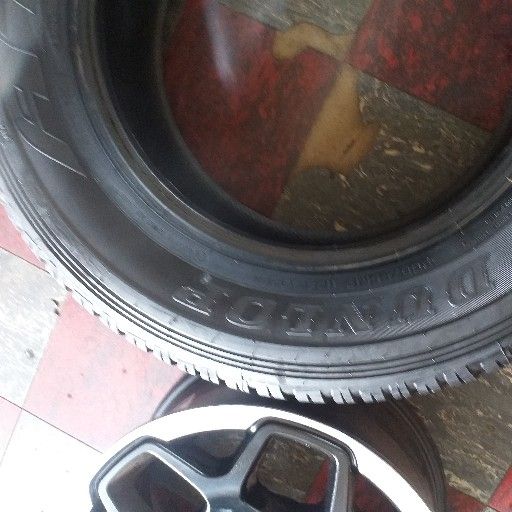 Toyota rim for spare wheel - R4,000