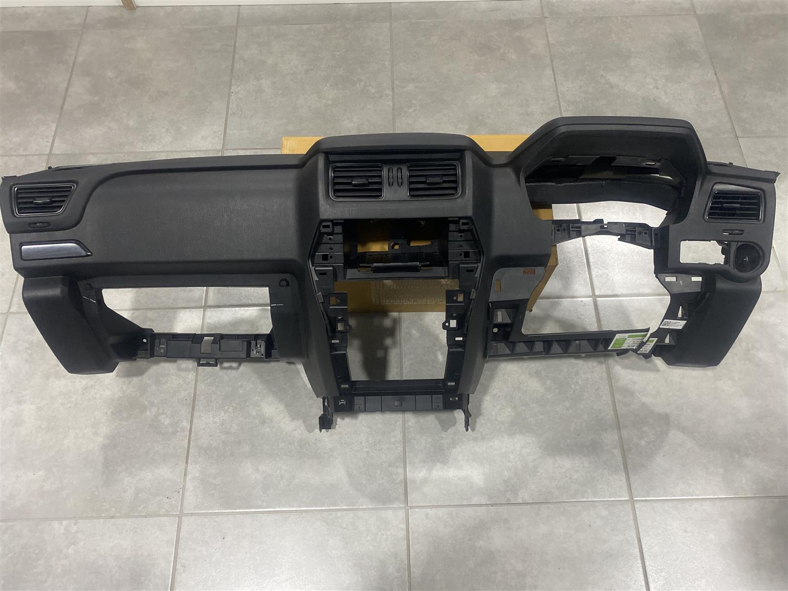 2025 MAHINDRA PIK UP S11 DASHBOARD FOR SALE. IN PRISTINE CONDITION - Private Seller 2025 MAHINDRA PIK UP S11 DASHBOARD FOR SALE. IN PRISTINE CONDITION - Private Seller